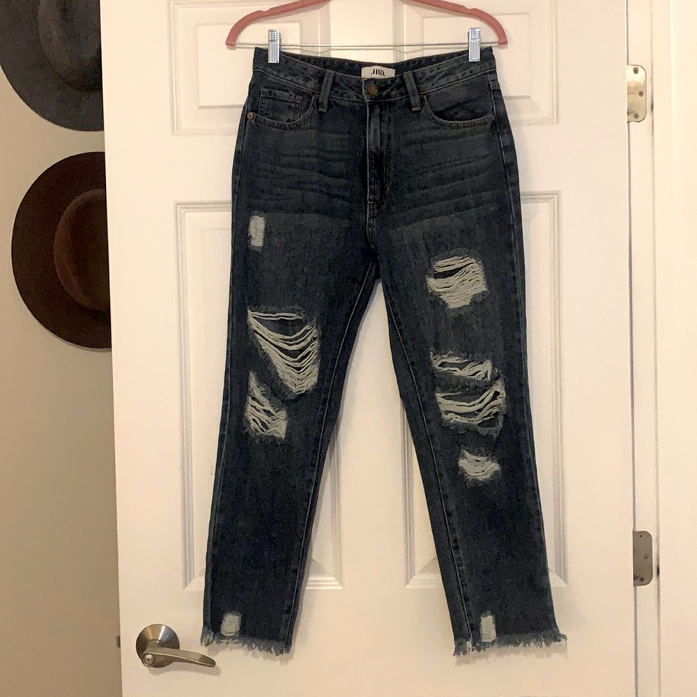 Just Black Denim distressed jean